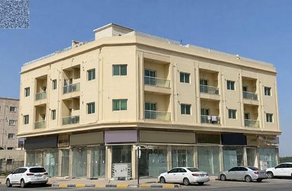 عمارة بالكامل - 8 غرف نوم - 8 حمامات للبيع في 2 المويهات - المويهات - عجمان