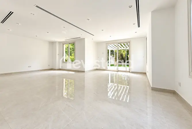 151359428 - Property Image 3