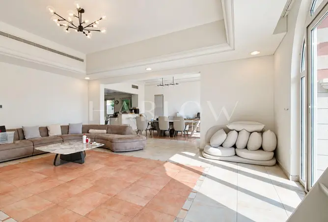 151921117 - Property Image 3