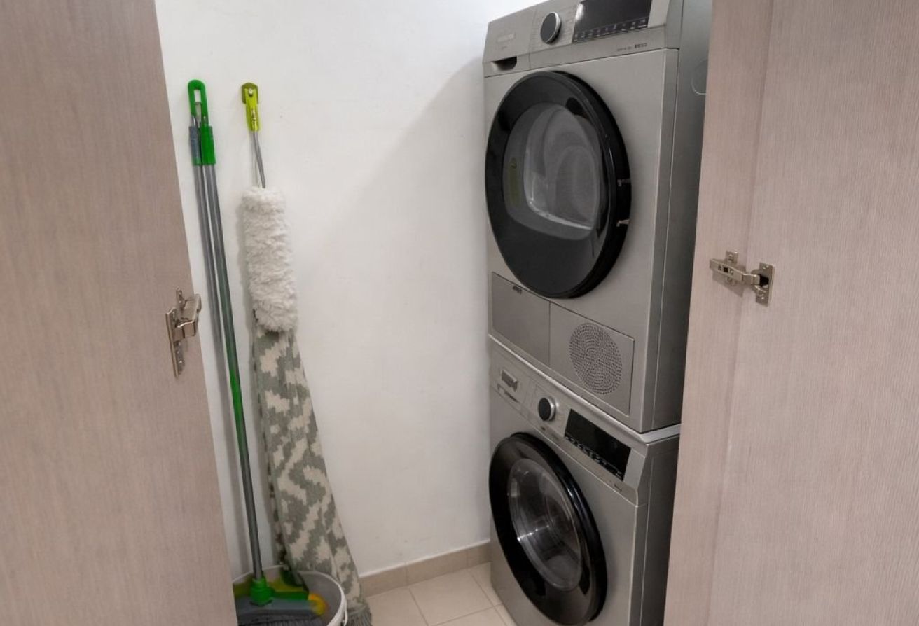Stunning 2BR | Fully Furnished | Great Investment