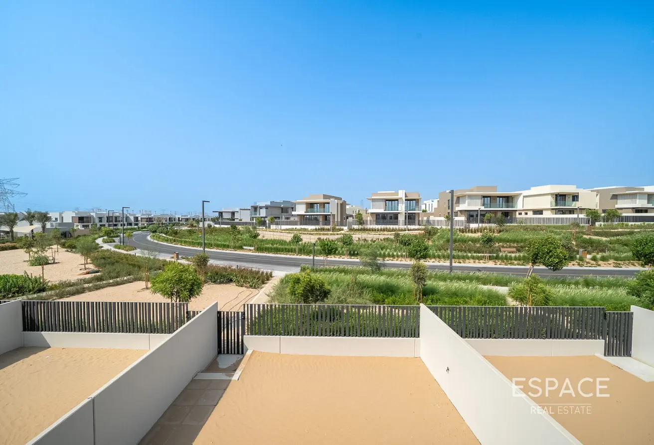 145050373 - Property Main Image