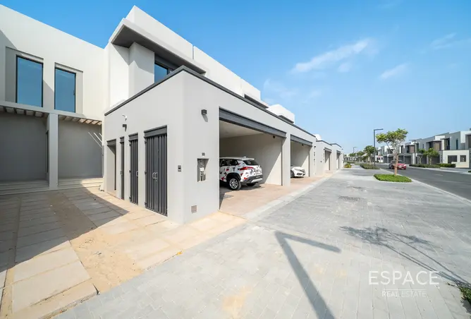 145050373 - Property Image 2