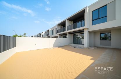 Townhouse - 3 - 4 for rent in Jebel Ali Village Villas - Jebel Ali Village - Jebel Ali - Dubai