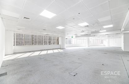 Office Space - Studio for sale in Damac Executive Heights - Barsha Heights (Tecom) - Dubai