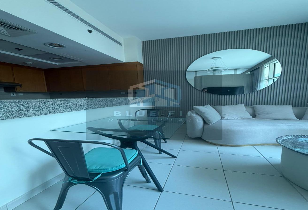 Converted | Near Bus Stop | Big Balcony | Vac photo 6