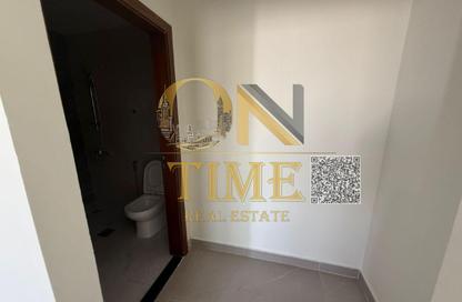 Apartment - 2 - 3 for rent in Al Mesk Building - Al Jurf 2 - Al Jurf - Ajman