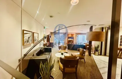 شقة - غرفة نوم - 2 حمامات للايجار في برج بارك - شارع الشيخ زايد - دبي