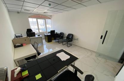 Office Space - Studio - 1 Bathroom for rent in Al Garhoud - Dubai