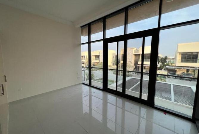 60912337 - Property Image 2