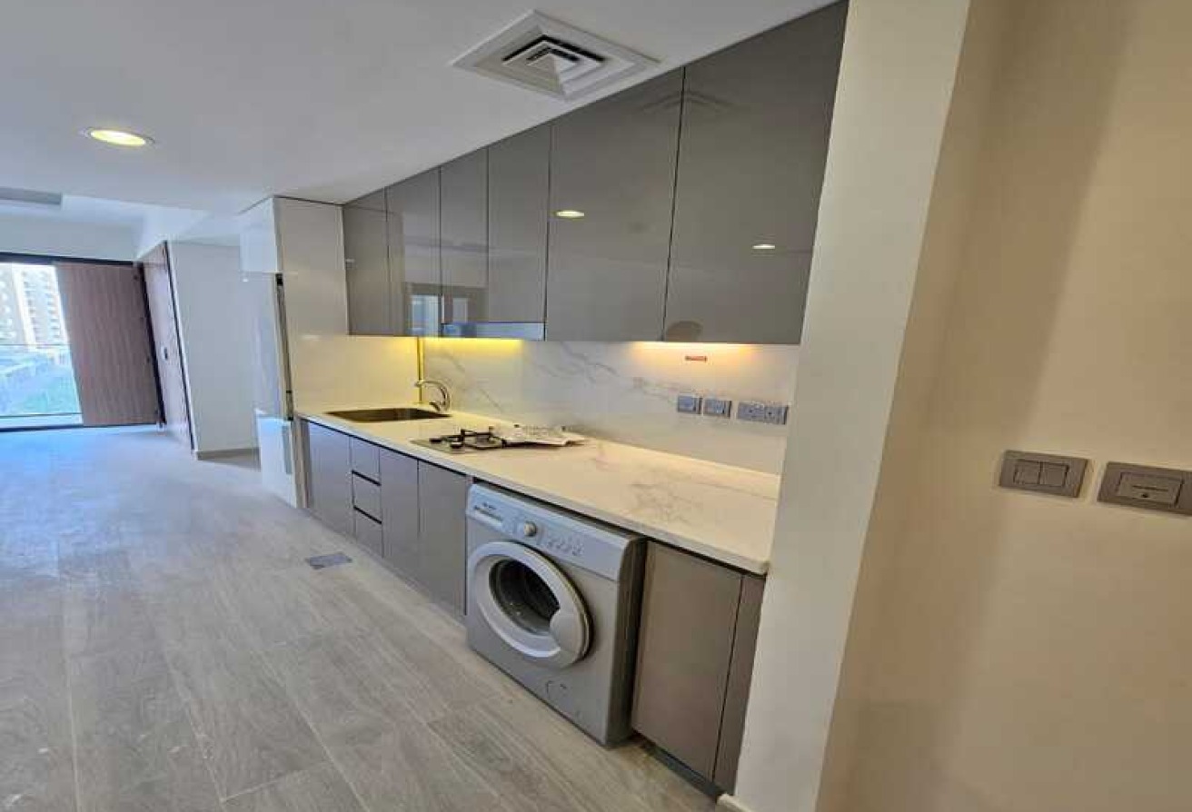 Elegant Studio | Amazing Amenities View | Vacant gallery image