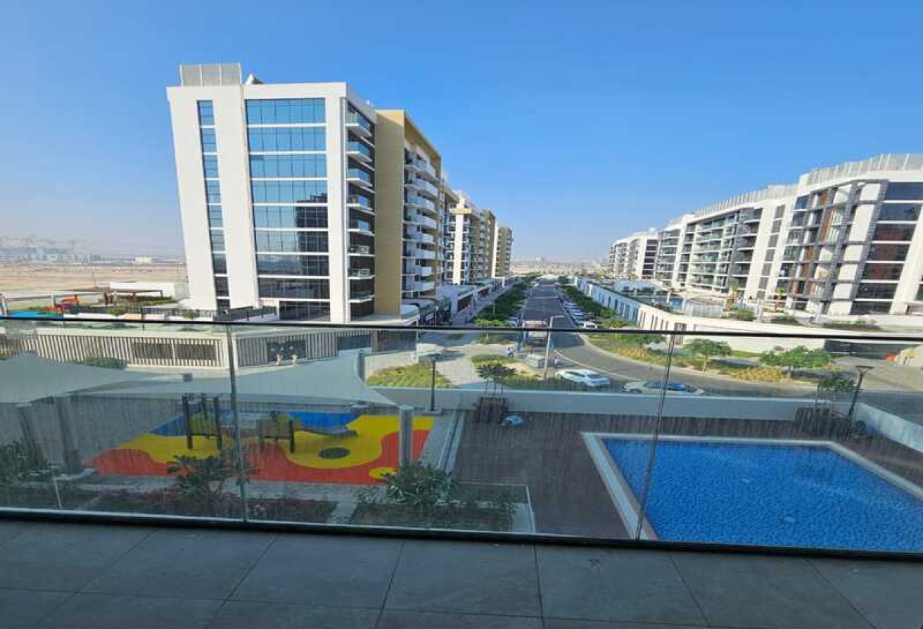 Elegant Studio | Amazing Amenities View | Vacant gallery image