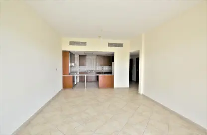 Apartment - 2 Bedrooms - 3 Bathrooms for rent in Widcombe House 1 - Widcombe House - Motor City - Dubai