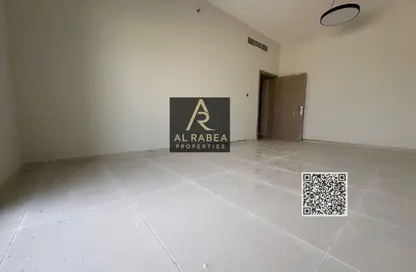 Apartment - 2 Bedrooms - 2 Bathrooms for rent in Al Jurf 2 - Al Jurf - Ajman Downtown - Ajman