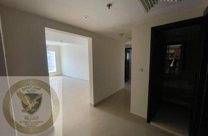 Apartment - 2 Bedrooms - 2 Bathrooms for rent in Al Khan Corniche - Al Khan - Sharjah Apartment - 2 Bedrooms - 2 Bathrooms for rent in Al Khan Corniche - Al Khan - Sharjah