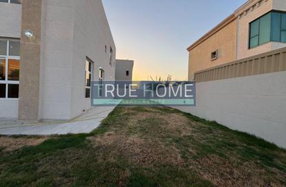 Villa - 5 Bedrooms - 7 Bathrooms for sale in Al Azra - Al Riqqa - Sharjah Villa - 5 Bedrooms - 7 Bathrooms for sale in Al Azra - Al Riqqa - Sharjah