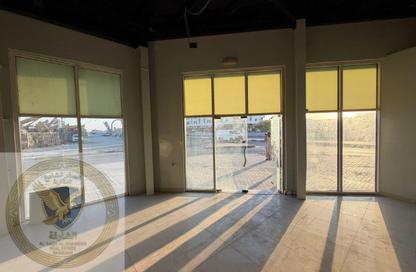 Show Room - Studio - 1 Bathroom for rent in Industrial Building 13 - Industrial Area 13 - Sharjah Industrial Area - Sharjah