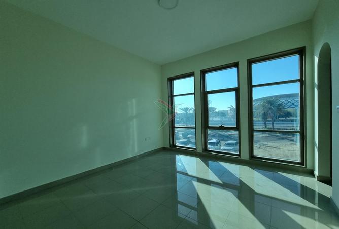 58582772 - صورة العقار 2