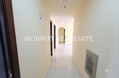 Apartment - 2 - 2 for rent in Muwaileh 29 Building - Muwaileh - Sharjah