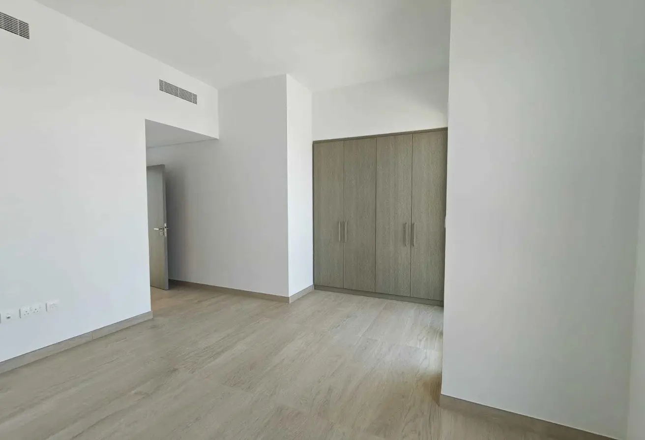 165600173 - Property Main Image