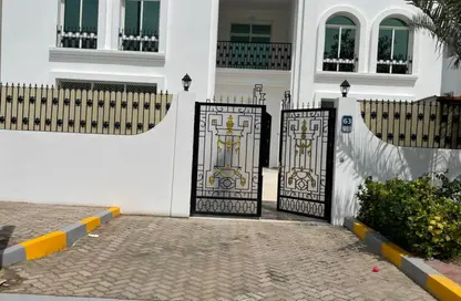 فيلا - 6 غرف نوم - 8 حمامات للايجار في فيلات البطين - البطين - أبوظبي