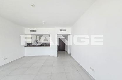 Apartment - 2 Bedrooms - 3 Bathrooms for rent in Rabdan Building - Motor City - Dubai