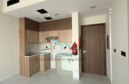 Apartment - 1 - 2 for rent in Silver Park Residency - International City Phase 2 - Al Warsan 4 - Al Warsan - Dubai