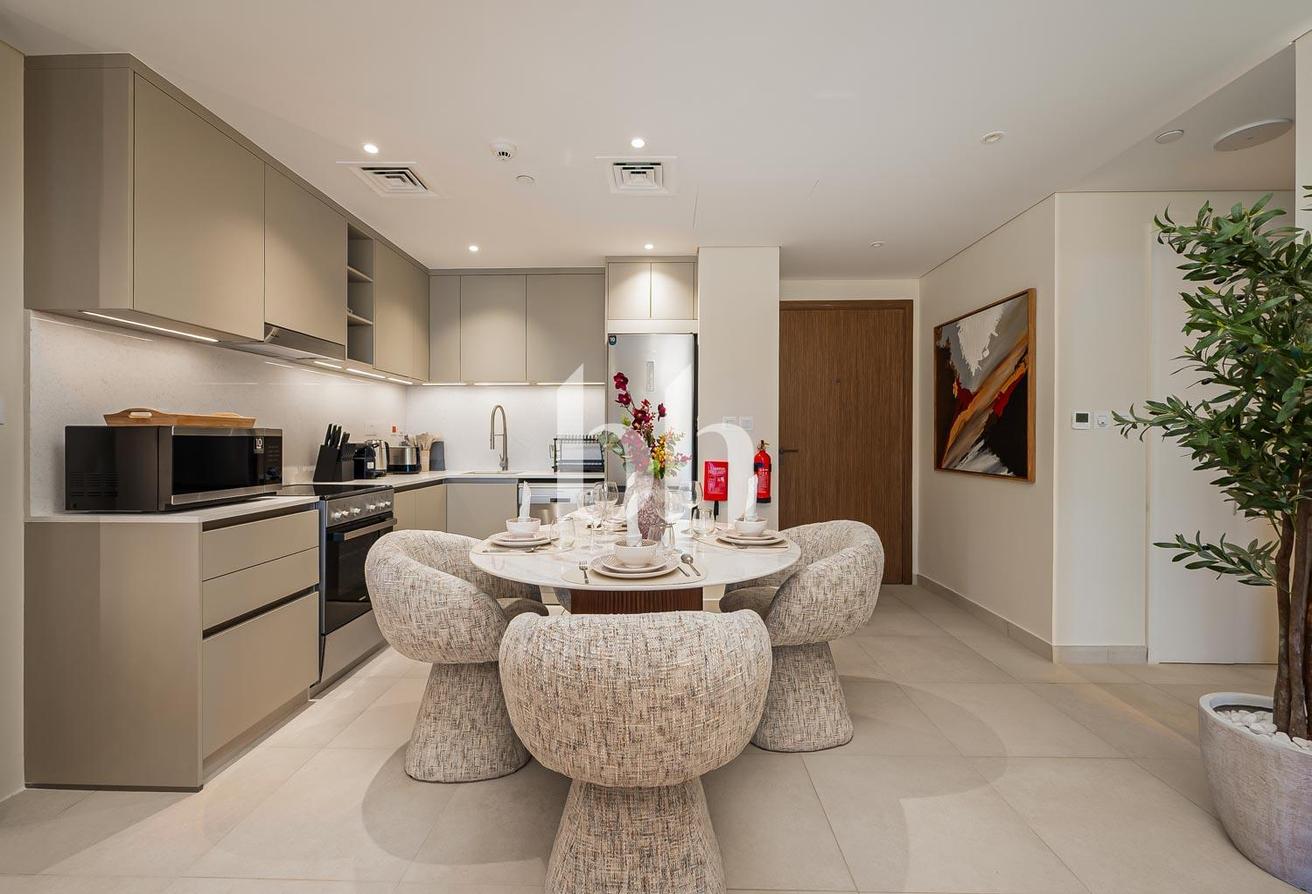 Sea View | Mid Floor | Furnished photo 8