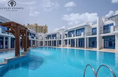 Villa - 5 Bedrooms - 5 Bathrooms for rent in Palma Residences - Palm Jumeirah - Dubai