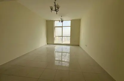 Apartment - 1 Bedroom - 2 Bathrooms for rent in Al Khan Corniche - Al Khan - Sharjah