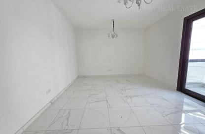 Apartment - 1 Bedroom - 2 Bathrooms for rent in Muwaileh 3 Building - Muwaileh - Sharjah
