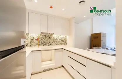 شقة - غرفة نوم - 2 حمامات للايجار في نيفا رزيدنسز - منطقة 16 - قرية جميرا الدائرية - دبي