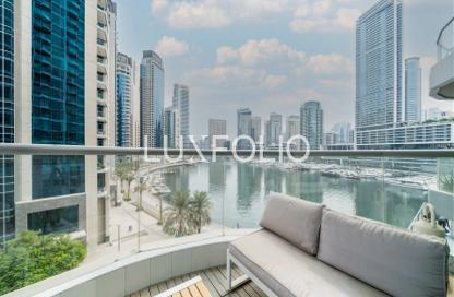 Apartment - 1 - 2 for rent in The Point - Dubai Marina - Dubai