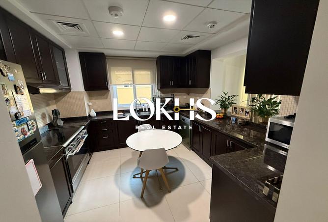 77388650 - Property Image 3