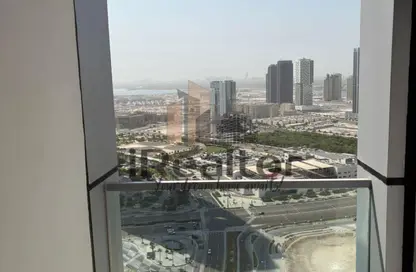 شقة - 2 غرف نوم - 3 حمامات للايجار في راديانت سكوير - مدينة الأضواء - جزيرة الريم - أبوظبي
