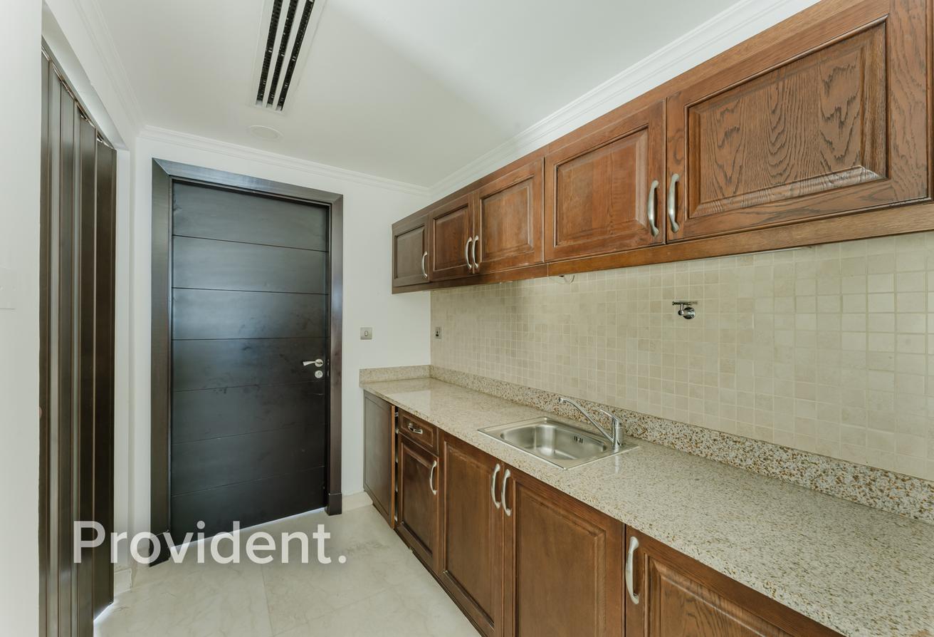 Fully Upgraded | Extended | Private Pool and Sauna photo 15