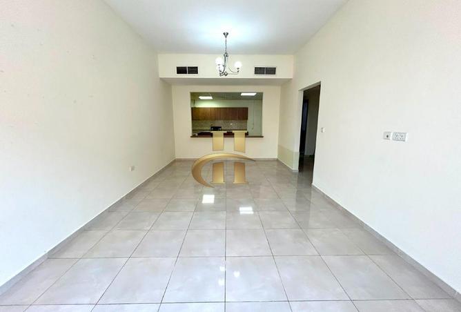 105977807 - Property Main Image