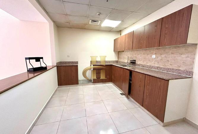 105977807 - Property Image 2
