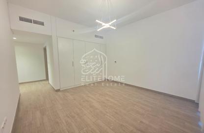 Apartment - 1 - 1 for rent in Jawaher Residences 1 - Jawaher Residences - Maryam Island - Al Khan - Sharjah