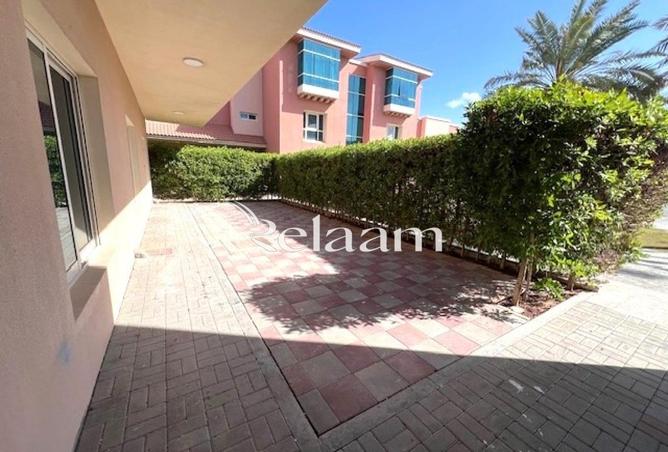 56528855 - Property Image 2