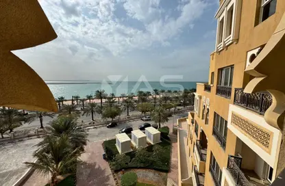 شقة - 1 حمام للايجار في ياقوت - باب البحر - جزيرة المرجان - رأس الخيمة