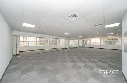 Office Space - Studio - 1 Bathroom for rent in Mazaya Business Avenue AA1 - Mazaya Business Avenue - Jumeirah Lake Towers - Dubai