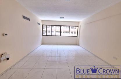 Apartment - 1 Bedroom - 2 Bathrooms for rent in Golden Sands 1 - Al Mankhool - Bur Dubai - Dubai