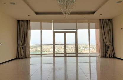 Apartment - 3 Bedrooms - 3 Bathrooms for rent in Emerald - Tiara Residences - Palm Jumeirah - Dubai