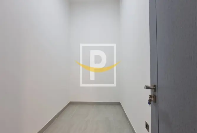 161867703 - Property Image 3