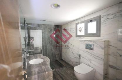 Apartment - 3 Bedrooms - 2 Bathrooms for rent in Riviera Tower - Al Majaz 3 - Al Majaz - Sharjah