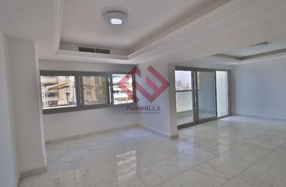 Apartment - 3 Bedrooms - 2 Bathrooms for rent in Riviera Tower - Al Majaz 3 - Al Majaz - Sharjah
