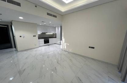Apartment - 2 - 2 for sale in Samana Golf Avenue - Dubai Studio City - Dubai