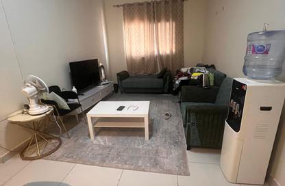 Apartment - 2 Bedrooms - 2 Bathrooms for rent in Al Nahda Residential Complex - Al Nahda - Sharjah