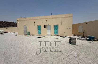 Warehouse - Studio - 1 Bathroom for rent in Al Sajaa Industrial - Al Sajaa - Sharjah
