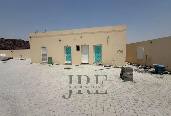 114184411 - Property Image 3